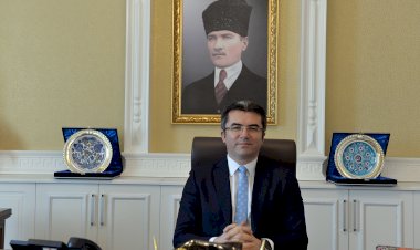 VALİ OKAY MEMİŞ'TEN 24 TEMMUZ BASIN BAYRAMI KUTLAMA MESAJI