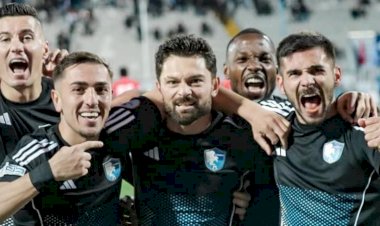 Erzurumspor FK Hakan Kutlu ile liderlik koltuğunda