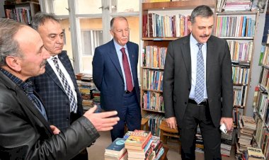 Vali Mustafa Çiftçi’den İnşirah Kitabevi’ne Anlamlı Ziyaret