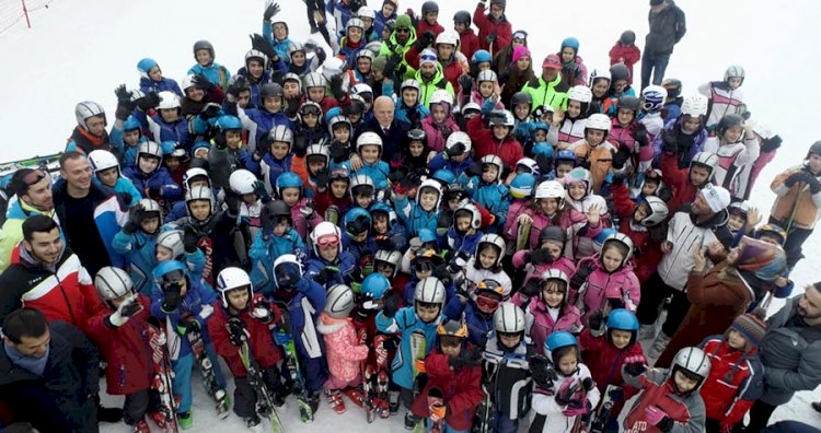 BAŞKAN SEKMEN: “ERZURUM’DA KAYAK BİLMEYEN ÇOCUK KALMAYACAK”