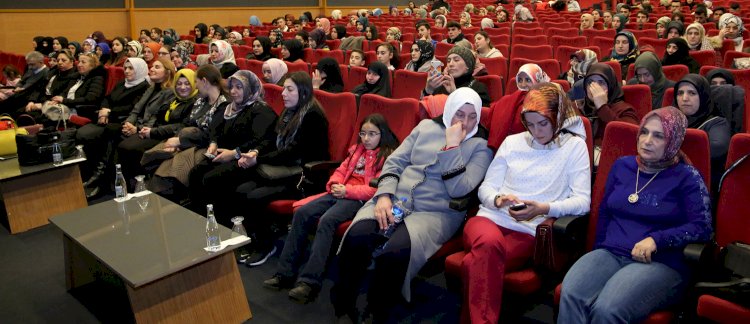 BÜYÜKŞEHİR’DEN SAĞLIKLI BESLENME KONFERANSI