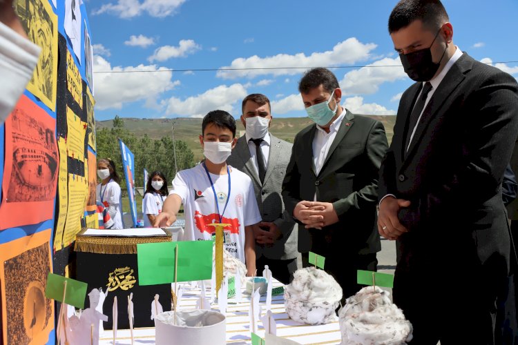 Başkan Melik Yaşar'dan Bilim Fuarına ziyaret