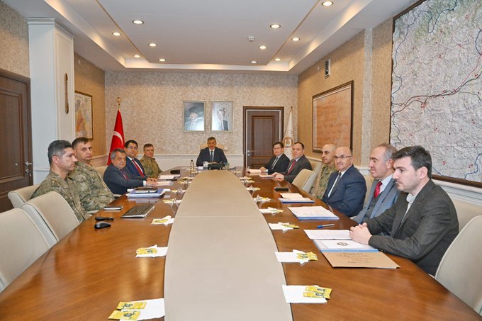 Vali Mustafa Çiftçi Başkanlığında Bina Devri Toplantısı Düzenlendi